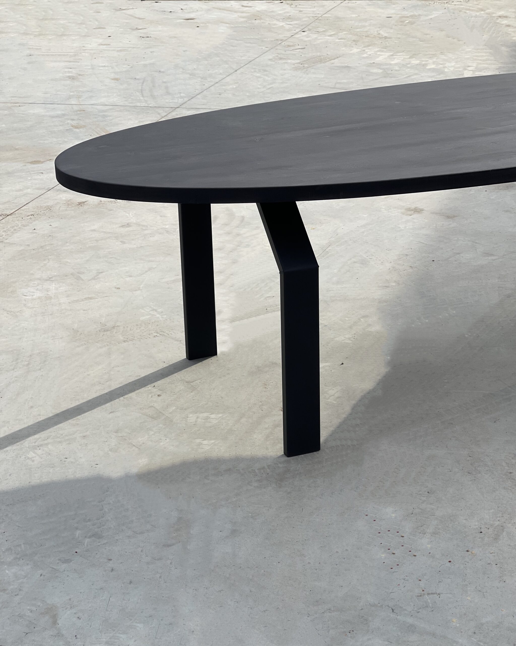 Ovale eettafel - Gebrande eik