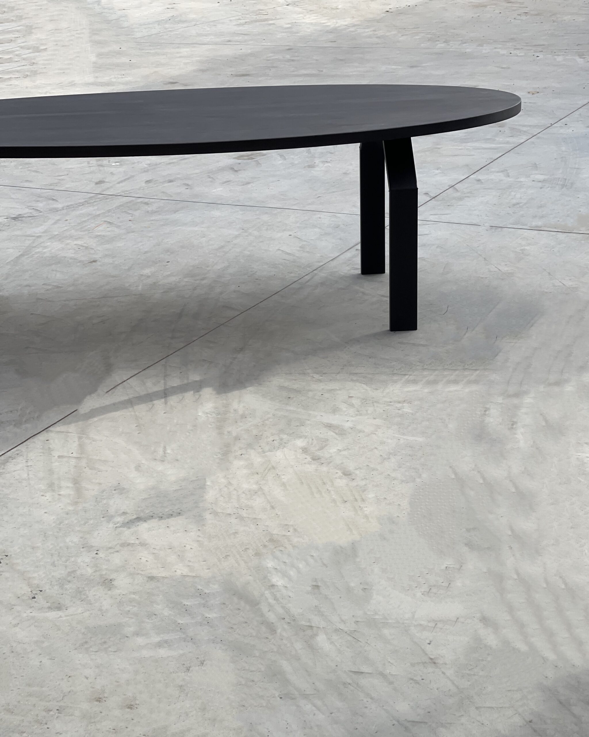 Ovale eettafel - Gebrande eik