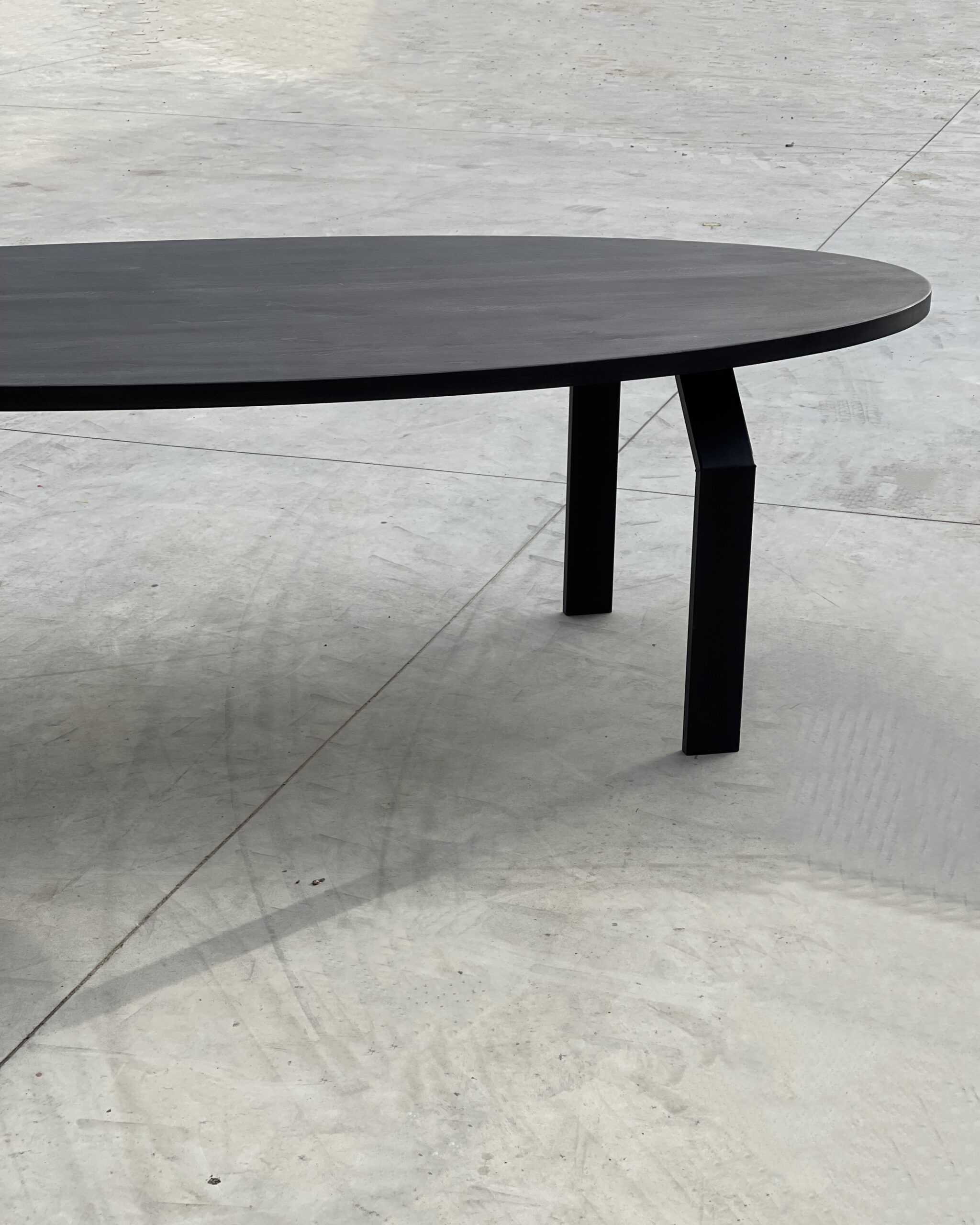 Ovale eettafel - Gebrande eik